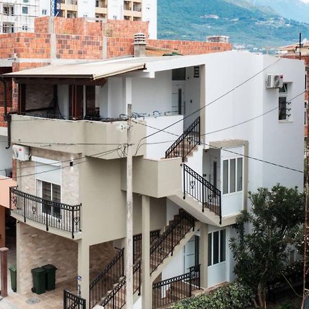 Apartmani Vukcevic บาร์ ภายนอก รูปภาพ