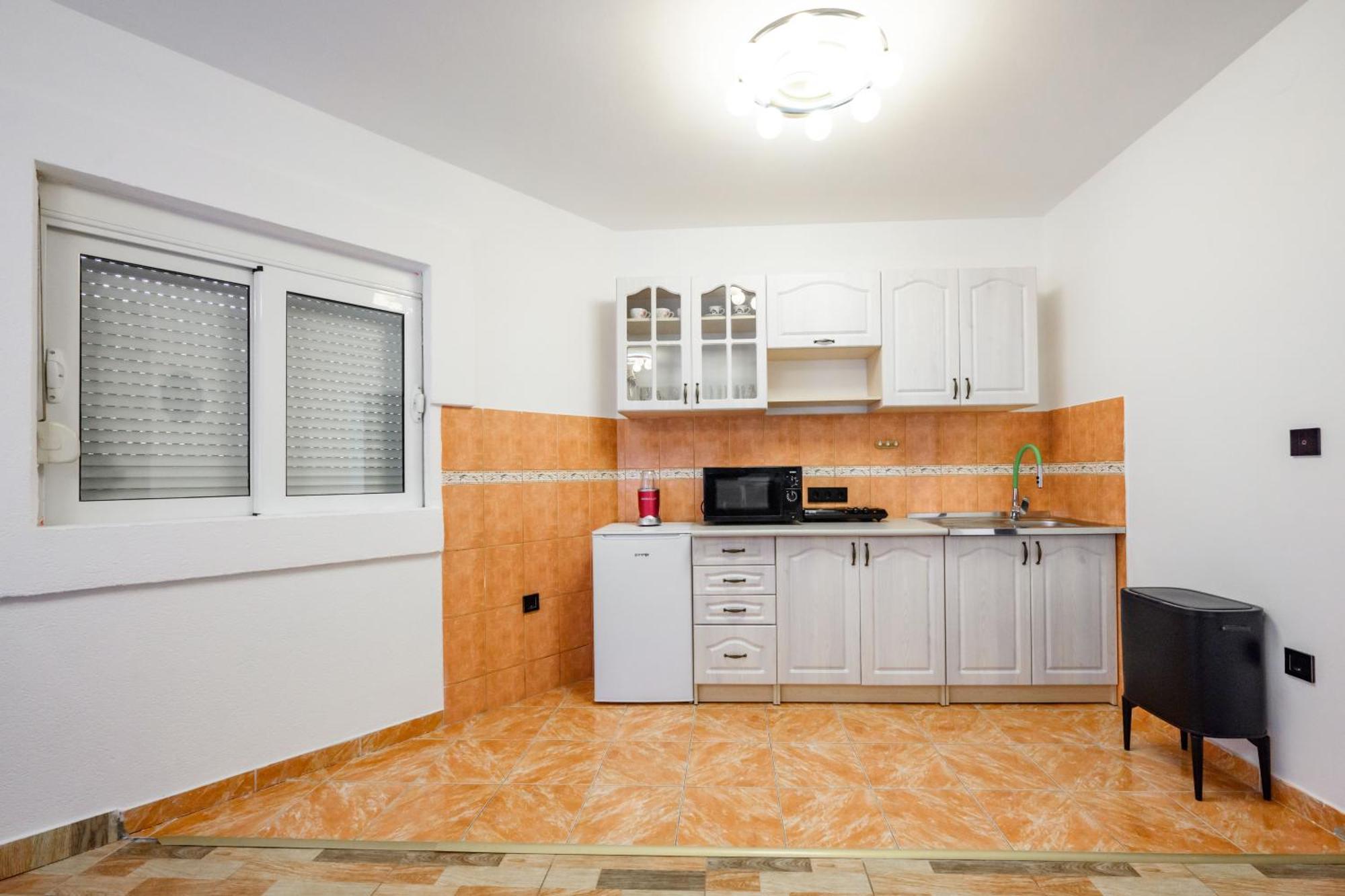 Apartmani Vukcevic บาร์ ภายนอก รูปภาพ