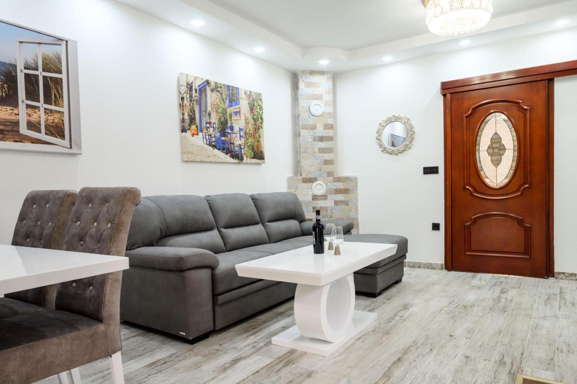 Apartmani Vukcevic บาร์ ภายนอก รูปภาพ