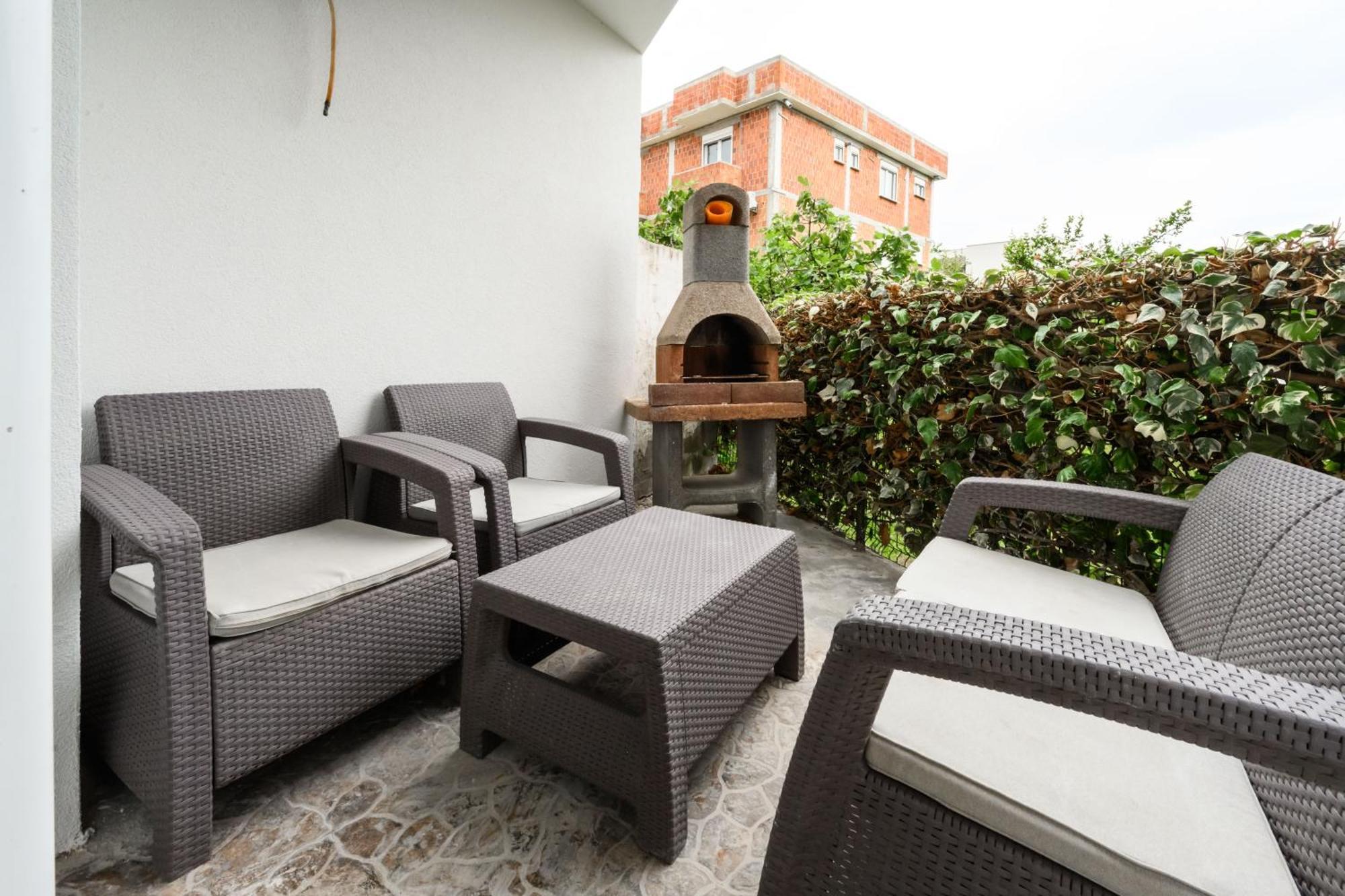 Apartmani Vukcevic บาร์ ภายนอก รูปภาพ